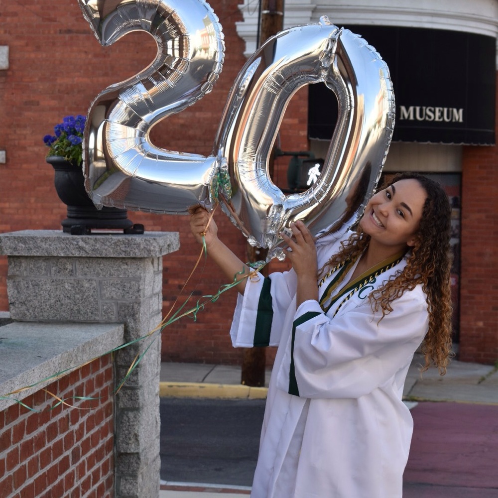 Meet your Posher, Jaelyn